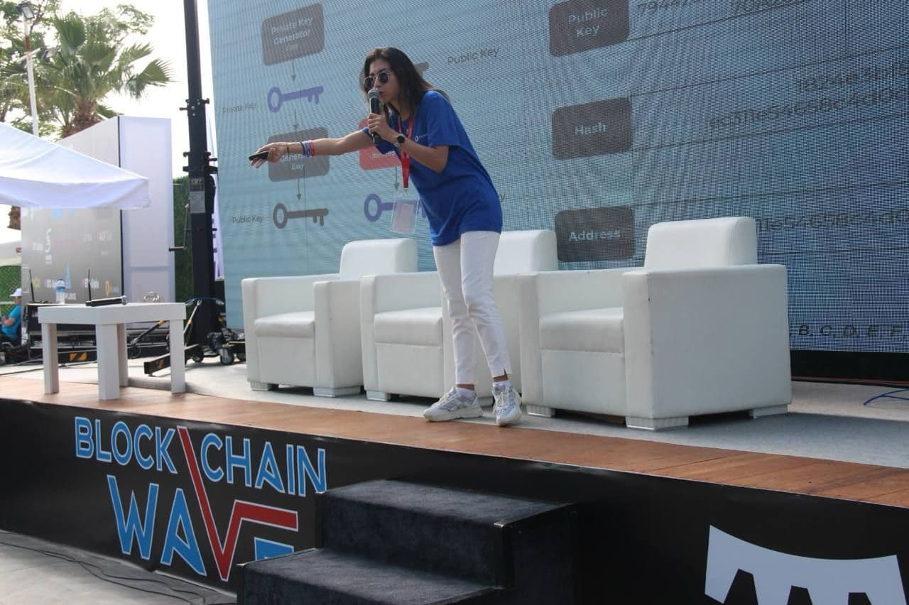 Blockchain Wave Conference