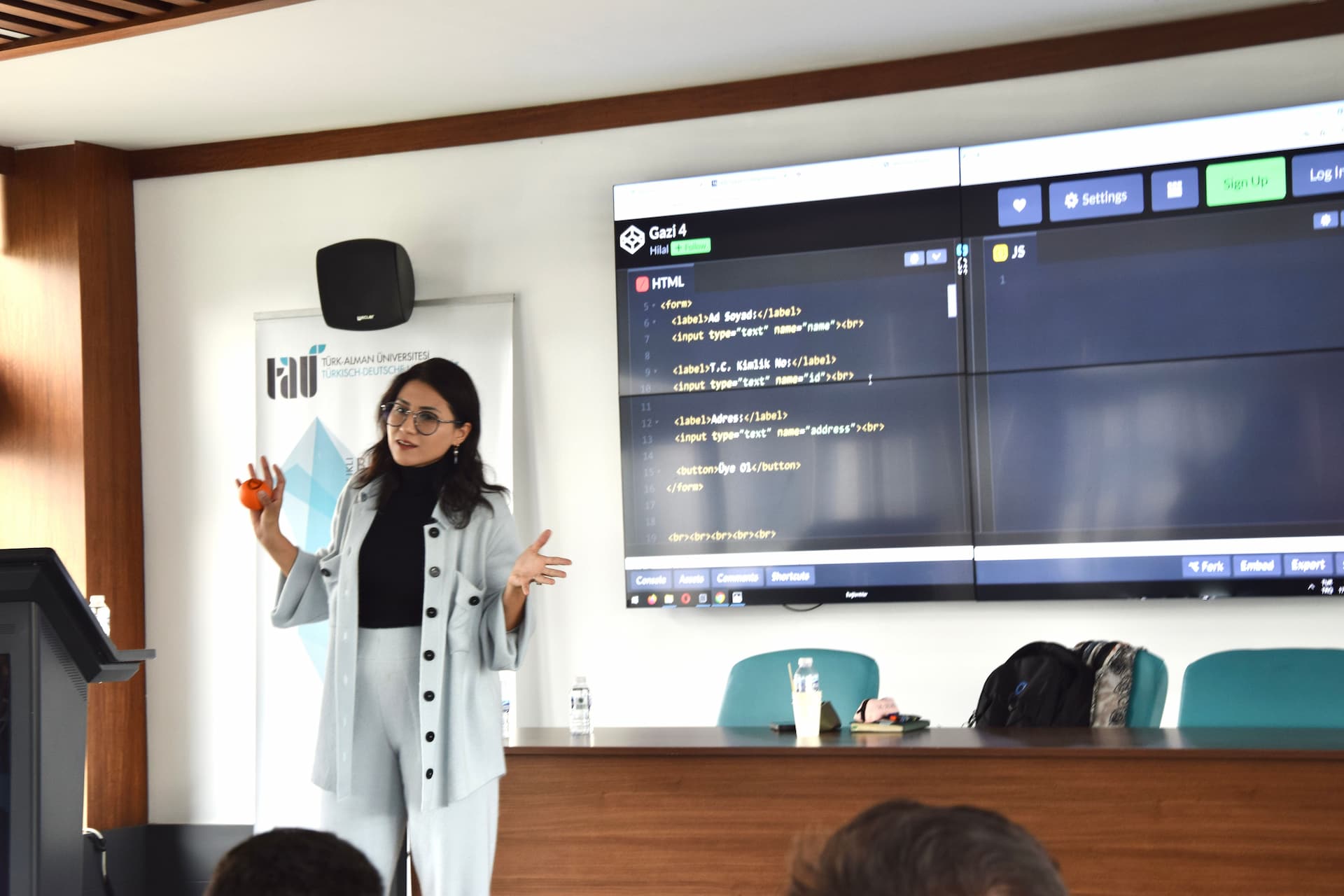 IEEE x Elif Hilal Kara Masterclass